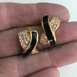 Onyx and bling earrings